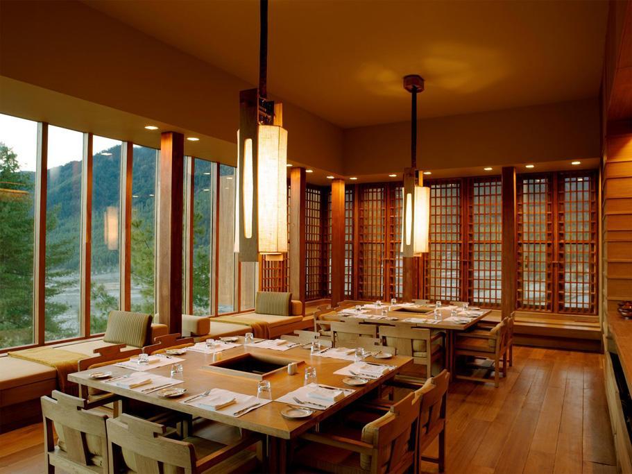 Gangtey Palace Hotel Paro Ngoại thất bức ảnh