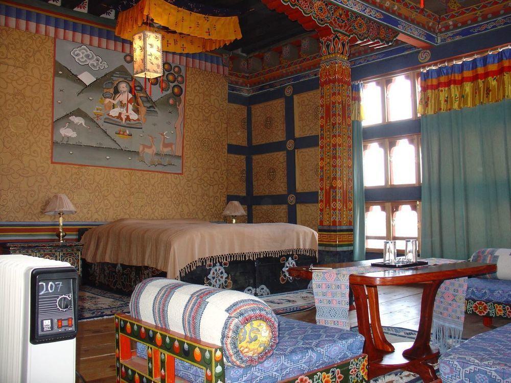 Gangtey Palace Hotel Paro Ngoại thất bức ảnh